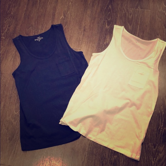 Two J Crew tanks with pocket, size XS. - Picture 1 of 5